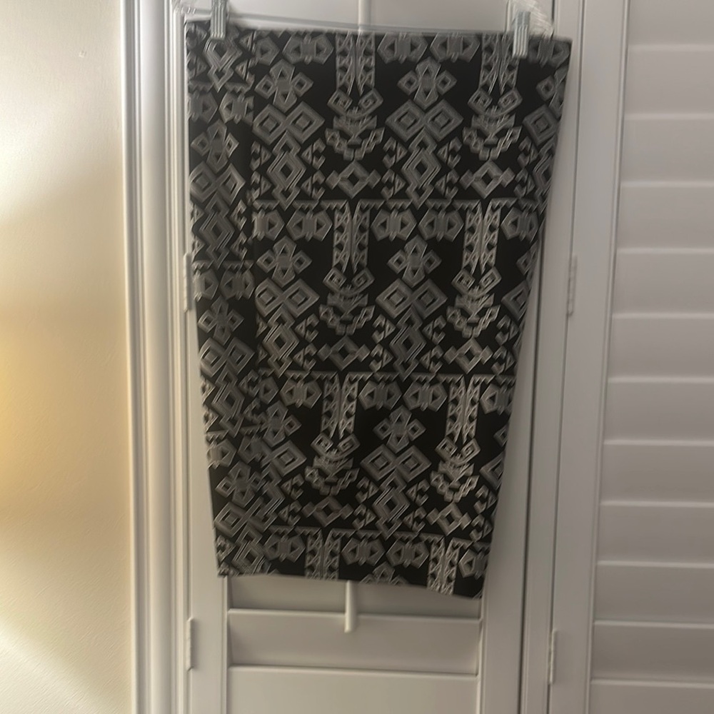 Black and Gray Geometric Skirt